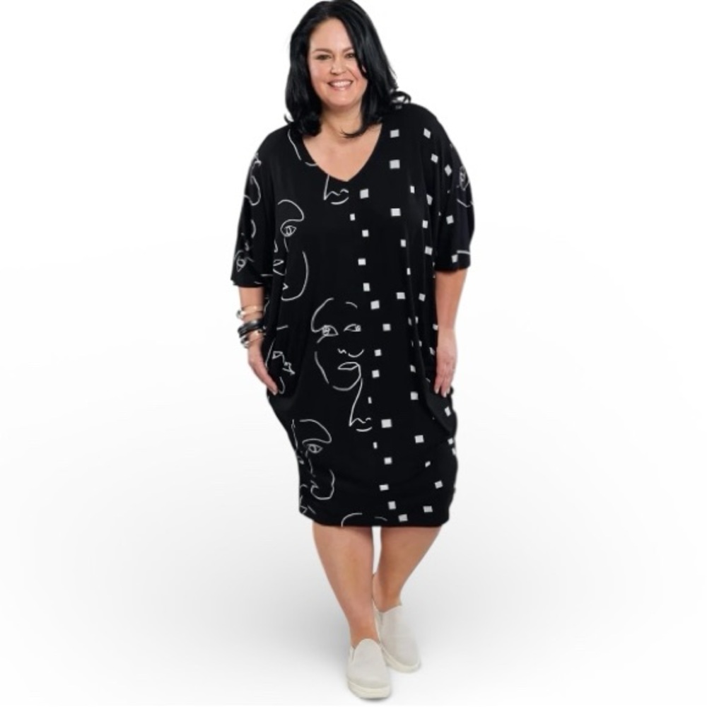 NWT Alembika Jax Dolman Midi Dress Artistic Face Print Lagenlook Size 2X